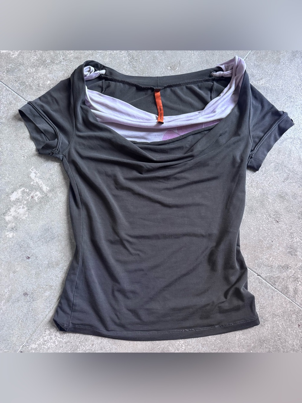 Cop.Copine grey Short Sleeve Draped Neck Tee with Lilac Trim